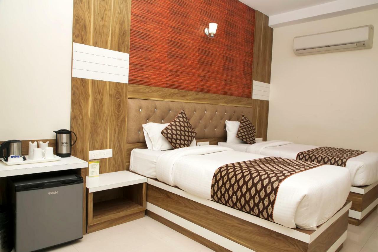 Hotel Ganges Grand Varanasi Exterior foto
