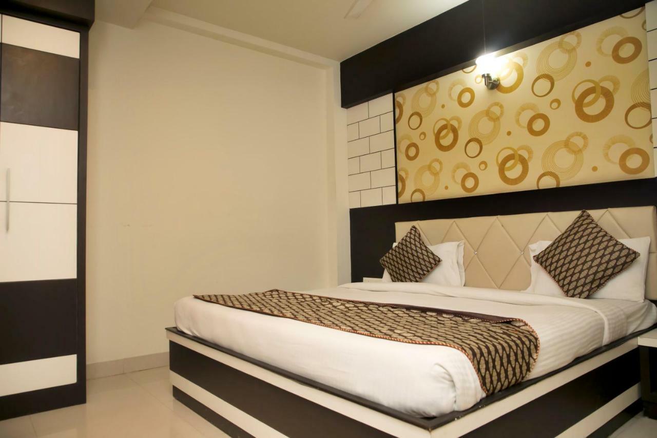 Hotel Ganges Grand Varanasi Exterior foto